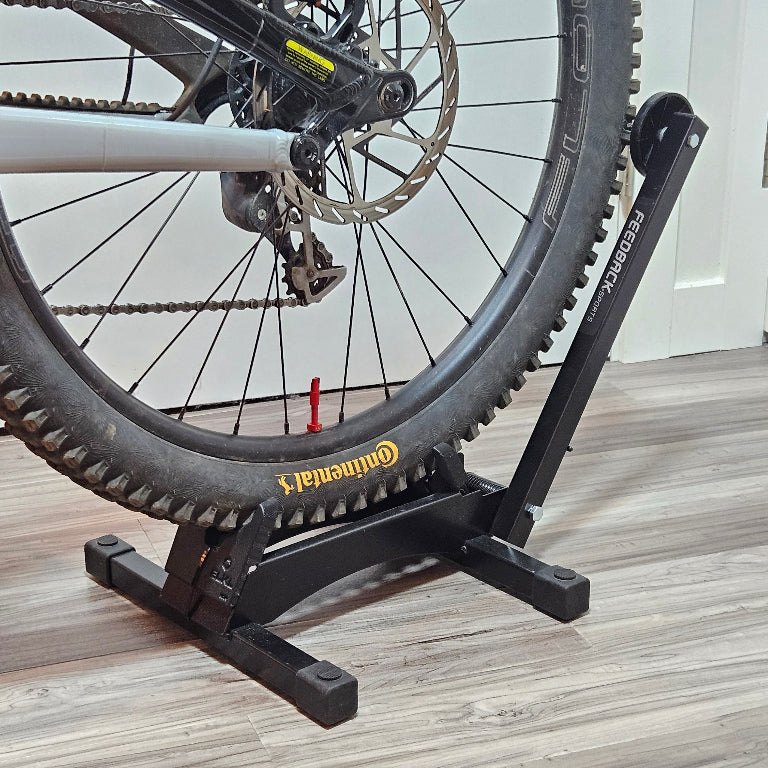 Tire adaptor for Rakk bike stands