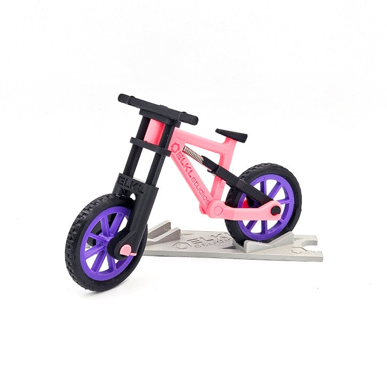 n+2 Downhill Finger Bike